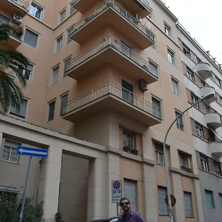 Casa N.19 Rome